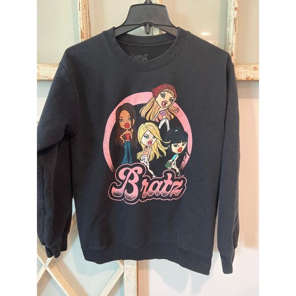 Bratz dolls size small women’s sweatshirt - Picture 1 of 3